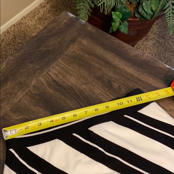 WHBM Maxi Skirt - Picture 4 of 9